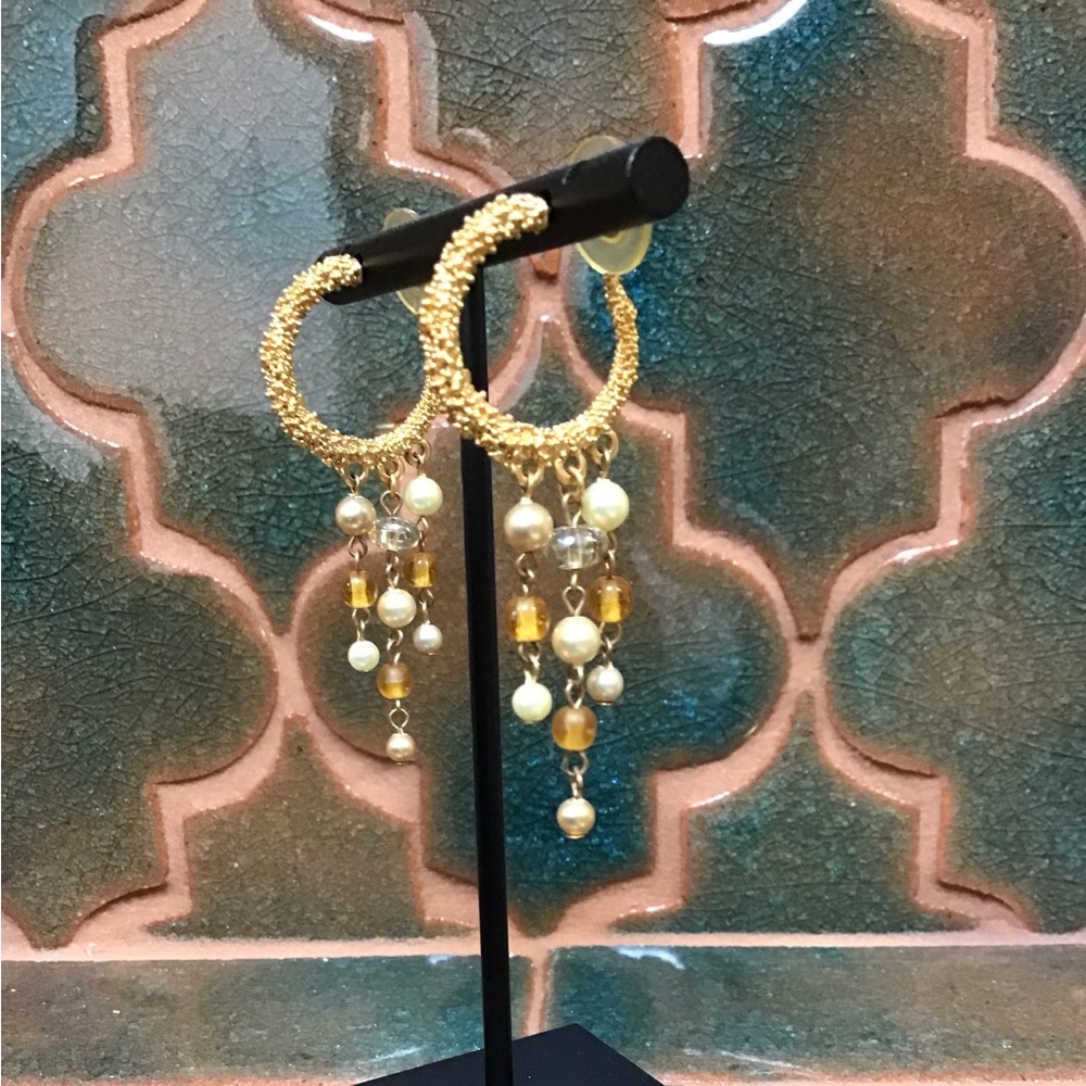 NEIMAN MARCUS GOLD HOOP EARRINGS WITH BEADED ACCENTS